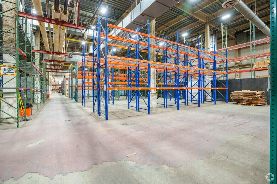 More Photos Of 46 Stafford St, Lawrence Unknown For Lease