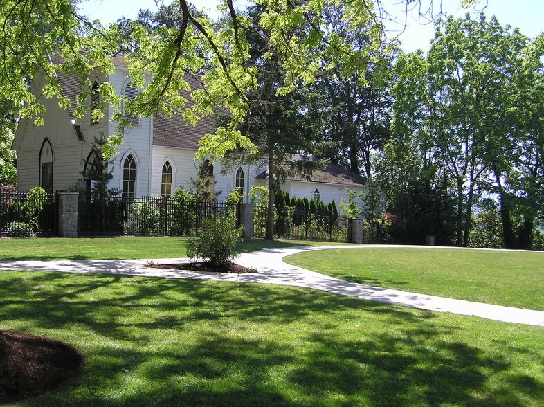 More Photos Of 113 S Main Ave, Ridgefield Religious Facility For Sale