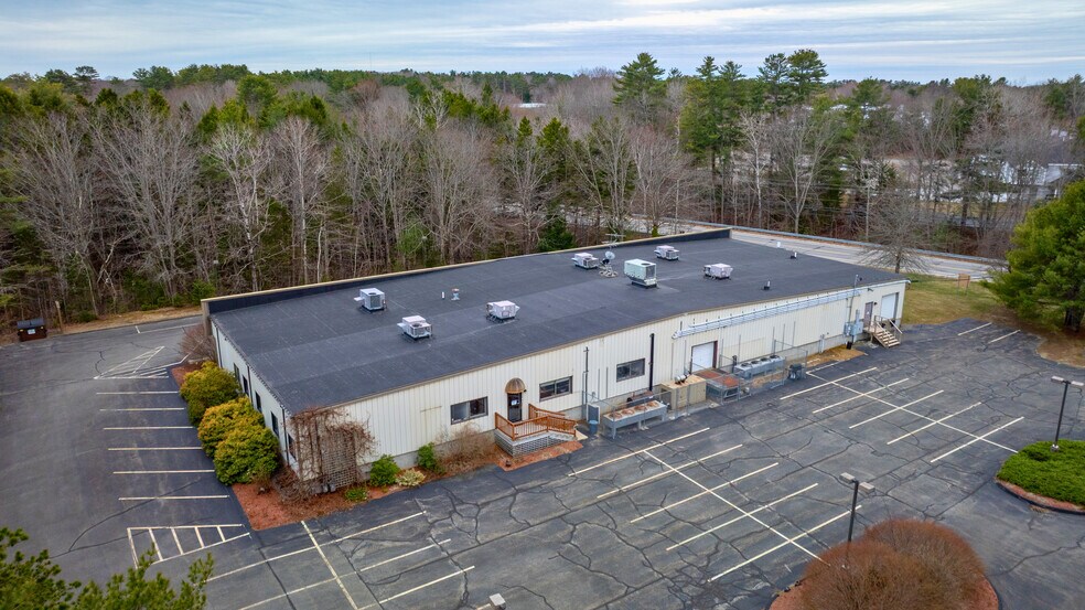 More Photos Of 4 Industrial Pky, Brunswick Manufacturing For Lease