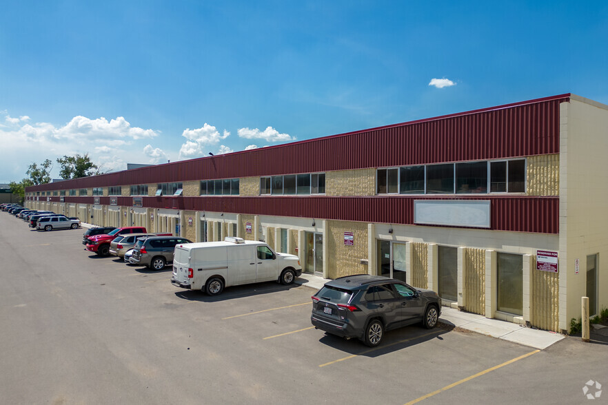 Primary Photo Of 1410 40th Ave NE, Calgary Warehouse For Sale