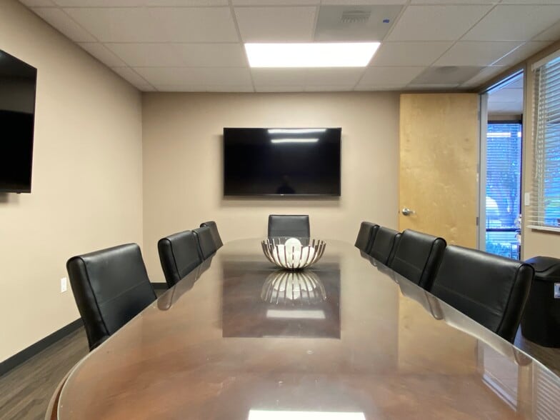 More Photos Of 7964 Arjons Dr, San Diego Research And Development For Sale