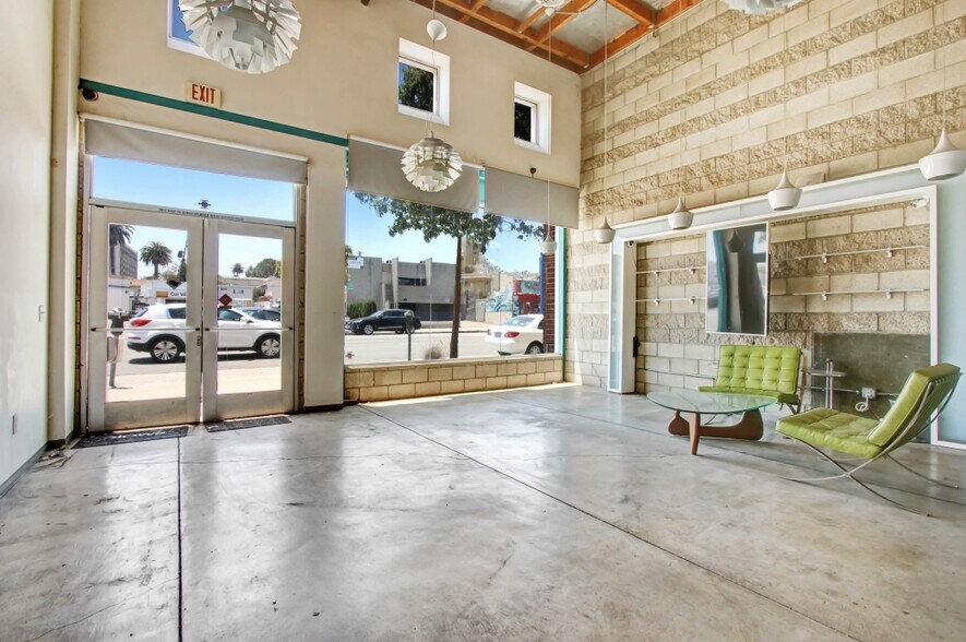 More Photos Of 1855 Lincoln Blvd, Santa Monica Storefront Retail Office For Lease