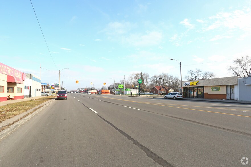 More Photos Of 19615 Plymouth Rd, Detroit Fast Food For Sale