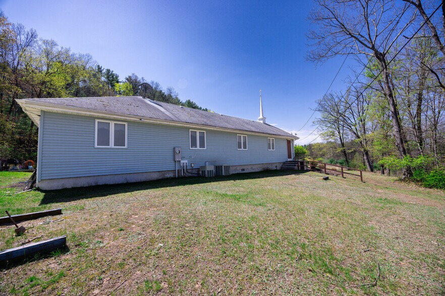 More Photos Of 65 New Mashipacong Rd, Montague Religious Facility For Sale
