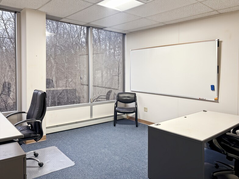 More Photos Of 2300 Montana Ave, Cincinnati Coworking Space