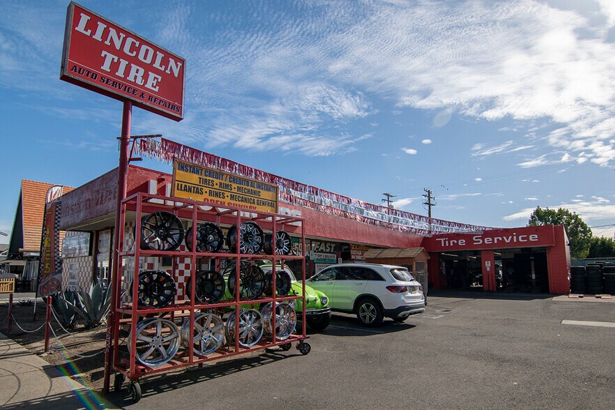 More Photos Of 808 W Lincoln Ave, Anaheim Auto Repair For Sale