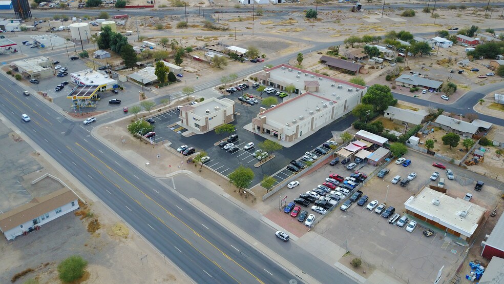 More Photos Of 19756 N Maricopa Rd, Maricopa Storefront Retail Office For Lease