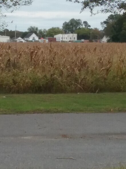 More Photos Of 9506 Hospital Ave, Nassawadox Medical For Sale