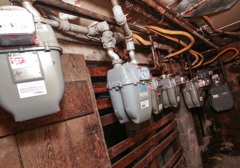 More Photos Of 201 Hackensack Plank Rd, Weehawken Restaurant For Sale