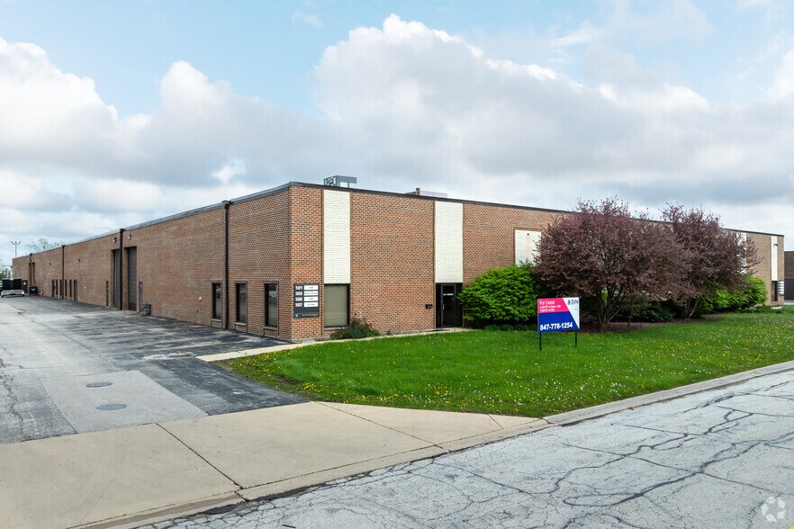 Primary Photo Of 501-515 S Vermont St, Palatine Warehouse For Lease