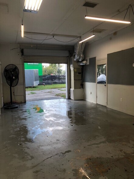More Photos Of 800 W Sr 434, Longwood Auto Repair For Sale