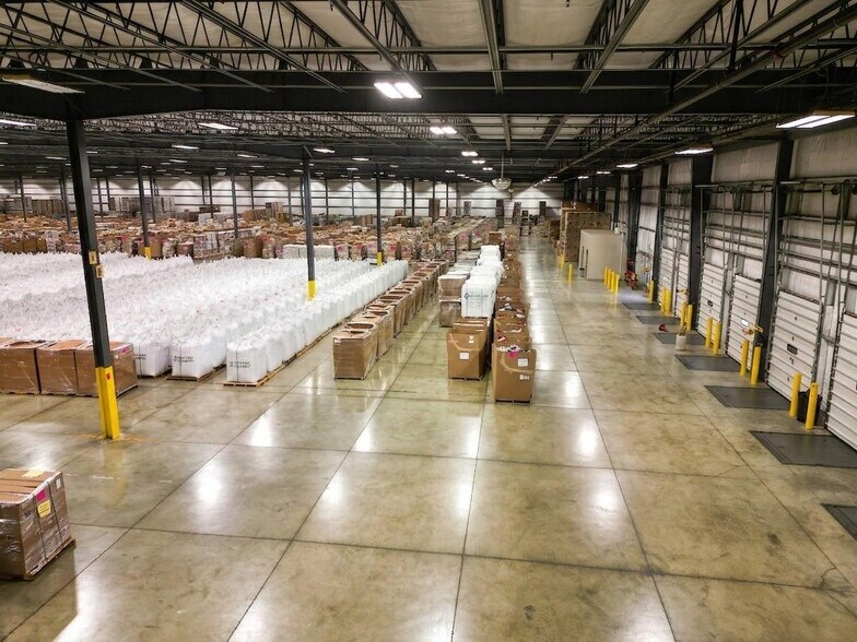 More Photos Of 305 Westlake Dr, Ashland Warehouse For Sale