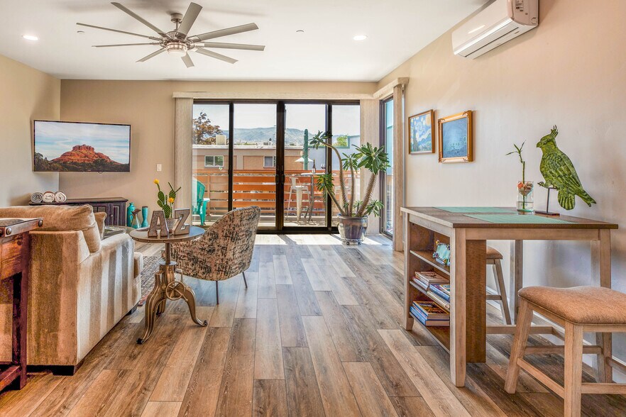 More Photos Of 1039 N Main St, Cottonwood Storefront Retail Residential For Sale