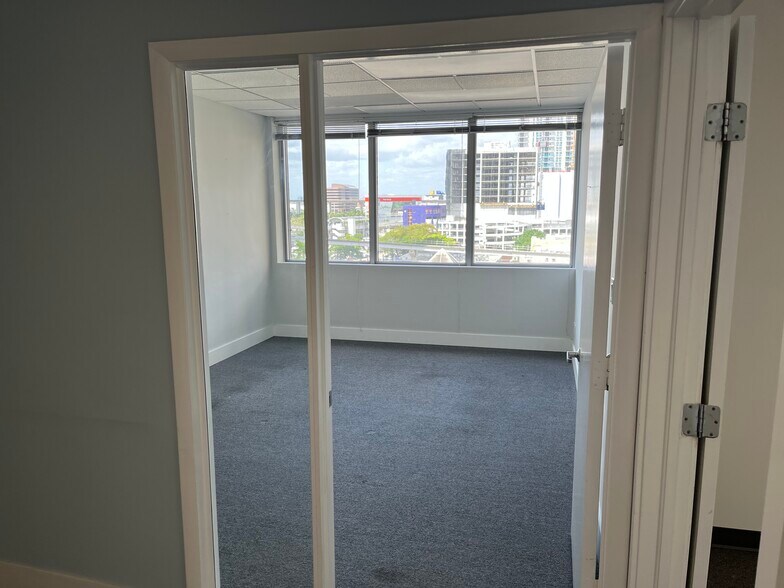 More Photos Of 150 SE 2nd Ave, Miami Coworking Space