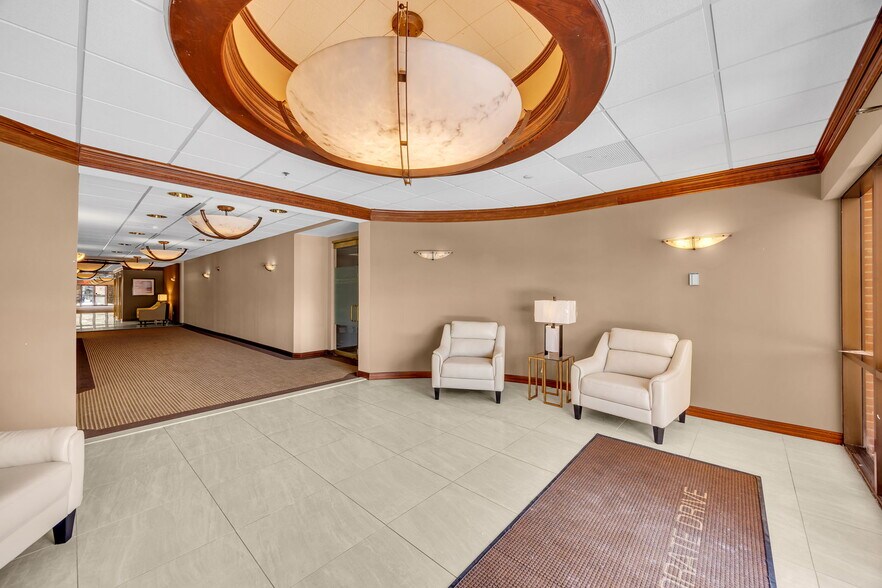 More Photos Of 100 Corporate Dr, Lebanon Office For Lease