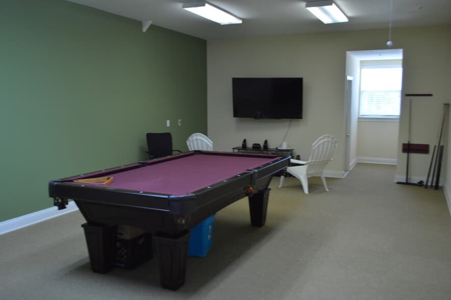 More Photos Of 4595 Spanish Trl, Pensacola Medical For Lease