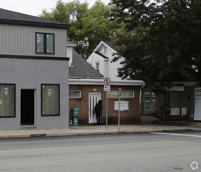 More Photos Of 857 Montgomery Ave, Narberth Medical For Sale