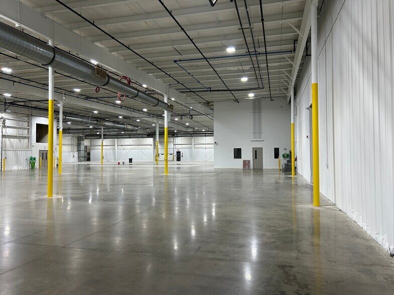 More Photos Of 941-953 Esther Ln, Murfreesboro Warehouse For Lease
