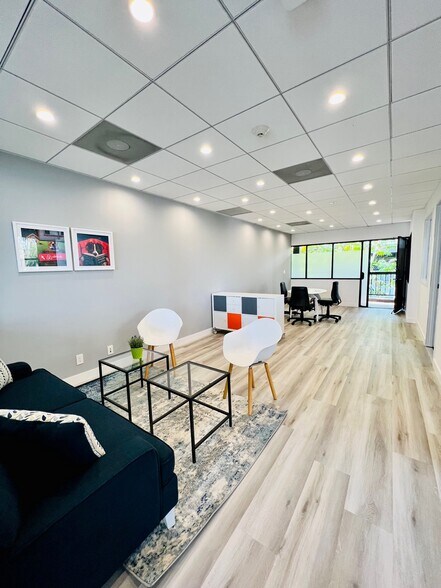 More Photos Of 11965 Venice Blvd, Los Angeles Loft Creative Space For Lease