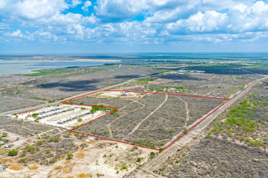 More Photos Of 2801 W Highway 72, Three Rivers Truck Terminal For Sale