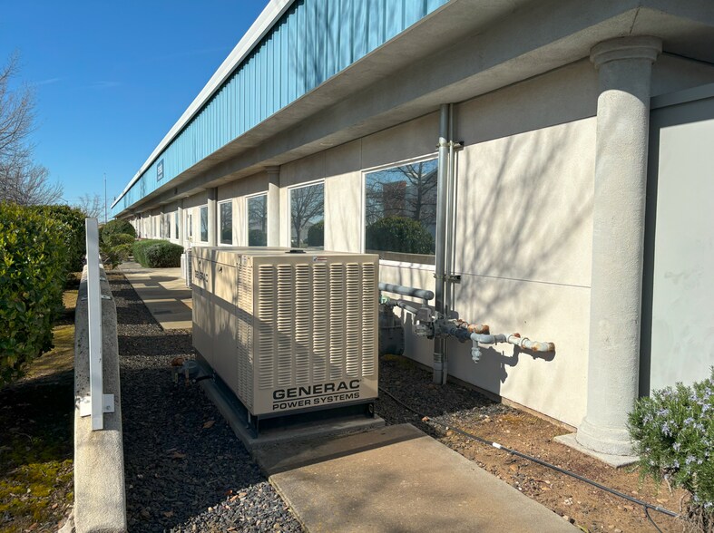More Photos Of 900 Fortress St, Chico Office For Sale