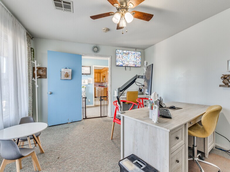 More Photos Of 305 S Chickasaw Ave, Claremore Daycare Center For Sale