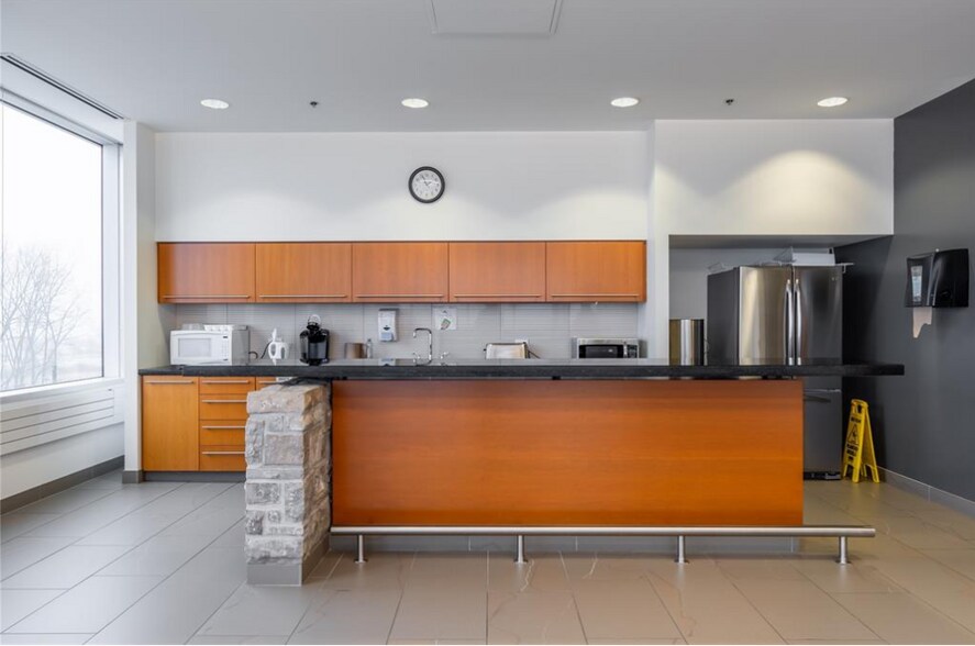 More Photos Of 1555 Venetian Blvd, Point Edward Industrial For Lease