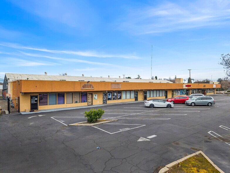 More Photos Of 1021 McHenry Ave, Modesto General Retail For Sale