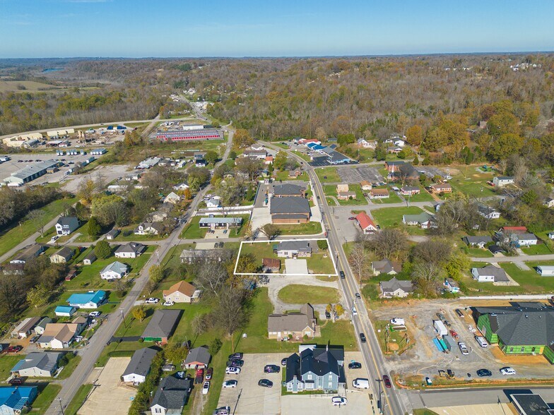 More Photos Of 308 N Main St, Ashland City Office For Sale
