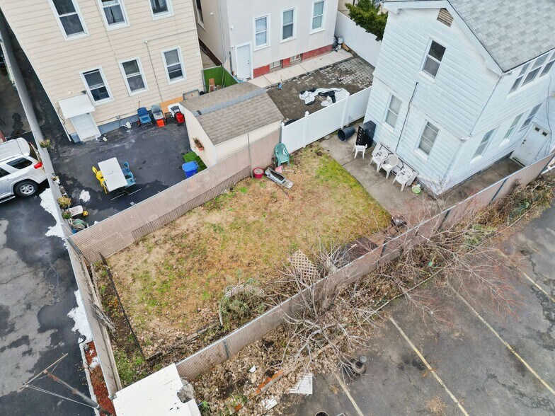 More Photos Of 109 Orchard St, Elizabeth Multifamily For Sale