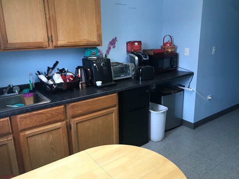 More Photos Of 9201 N Waukegan Rd, Morton Grove Medical For Sale