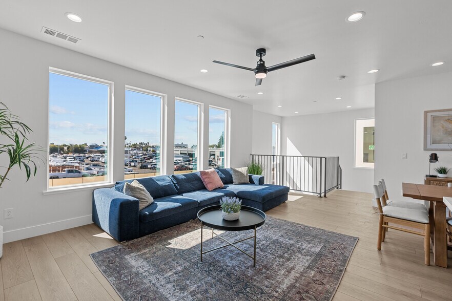 More Photos Of 4833-4845 Chippendale Dr, Sacramento Apartments For Sale