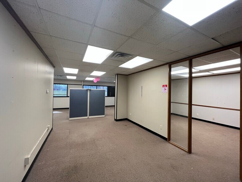 More Photos Of 3601 Hobson Rd, Fort Wayne Office For Lease