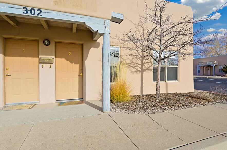 Primary Photo Of 1925 Aspen Dr, Santa Fe Office For Lease