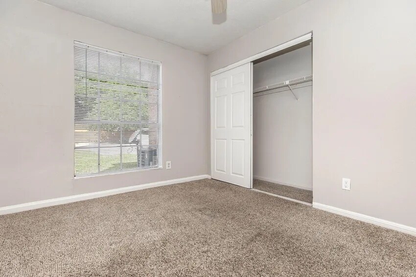 More Photos Of 9402 Synott Rd, Houston Apartments For Sale