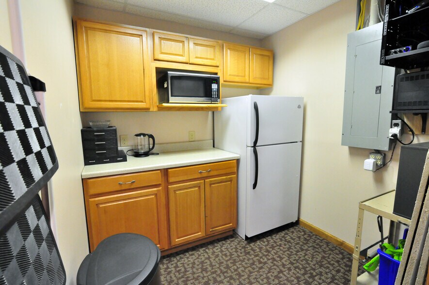 More Photos Of 2630 E Chestnut Ave, Vineland Medical For Sale