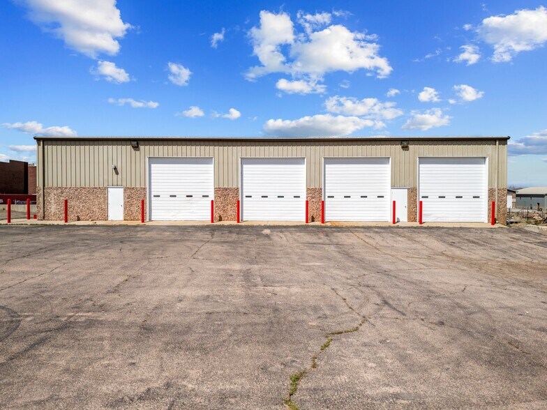 More Photos Of 1342 W Industrial Rd, Cedar City Warehouse For Lease