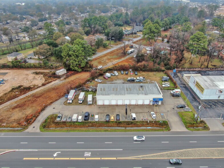 More Photos Of 3050 Farm To Market 2920 Rd, Spring Auto Repair For Sale