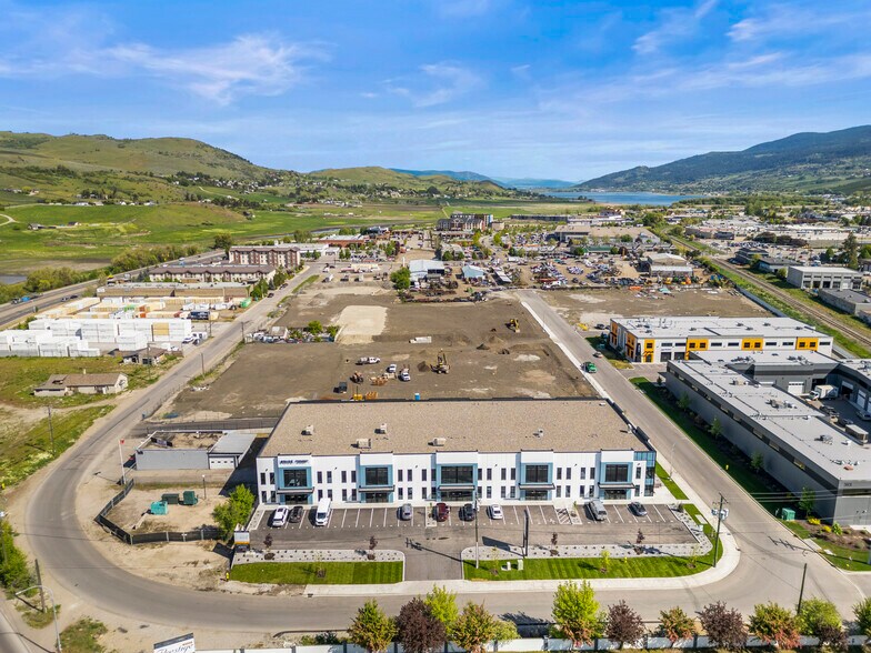 More Photos Of 3240 48 Av, Vernon Unknown For Lease