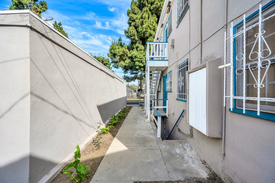 More Photos Of 3403 Stocker St, Los Angeles Apartments For Sale