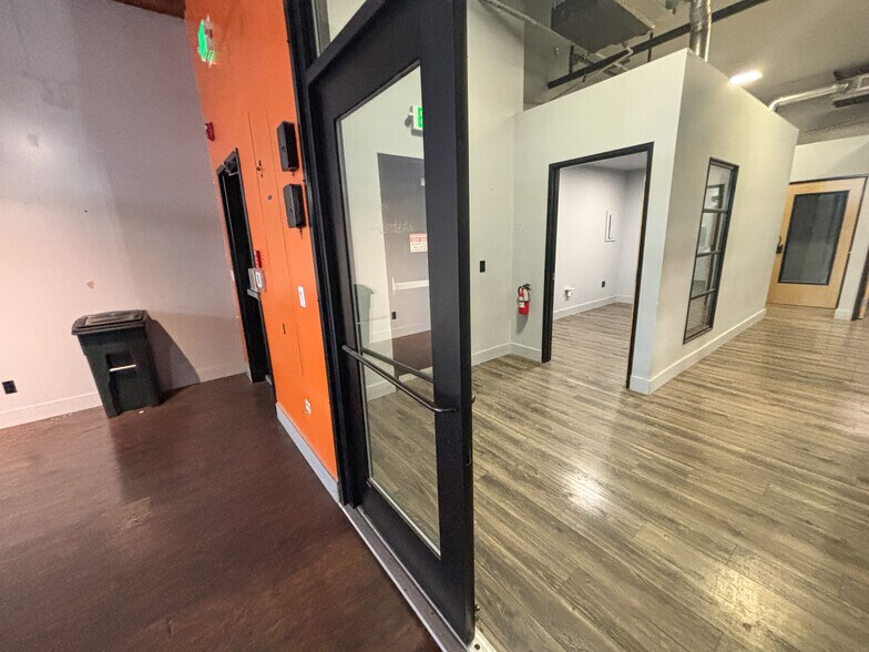 More Photos Of 255 Liberty St NE, Salem Office For Lease