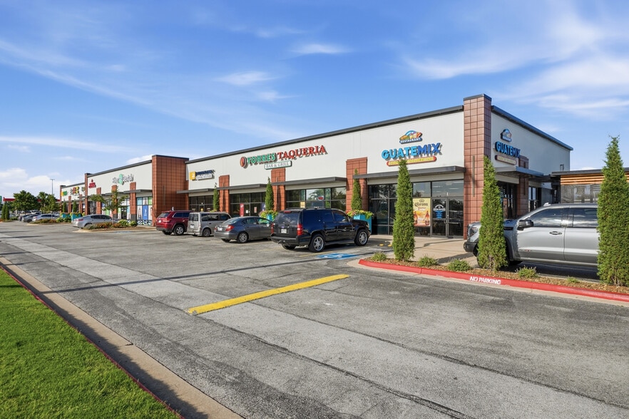 More Photos Of 2111 S Old Missouri Rd, Springdale Unknown For Lease
