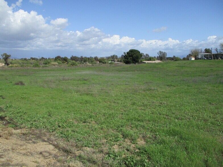 More Photos Of 25070 Hayes Ave, Murrieta Land For Sale