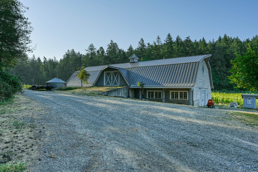 More Photos Of 3200 Clam Bay Rd, Pender Island Land For Sale