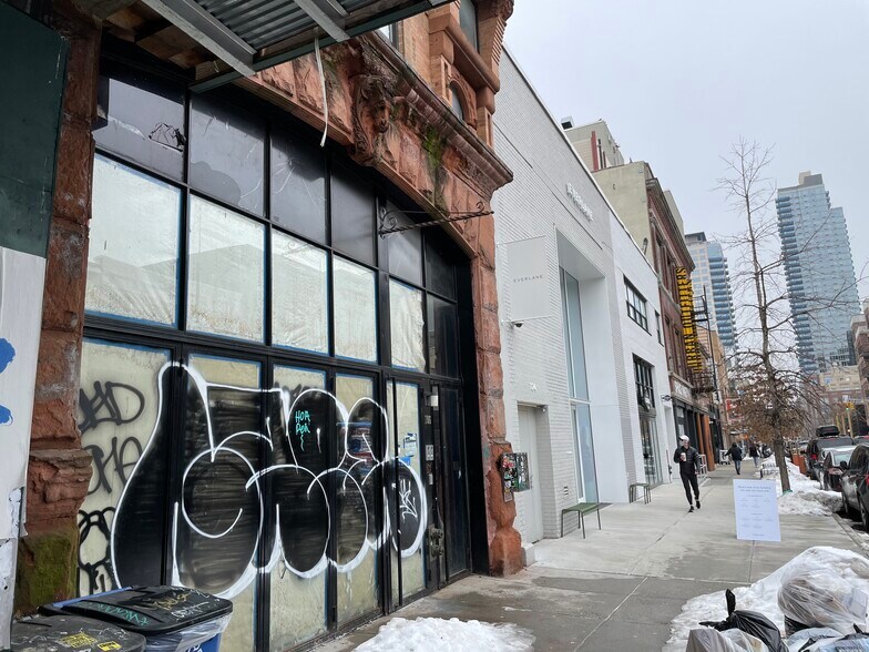 More Photos Of 106 N 6th St, Brooklyn Apartments For Lease