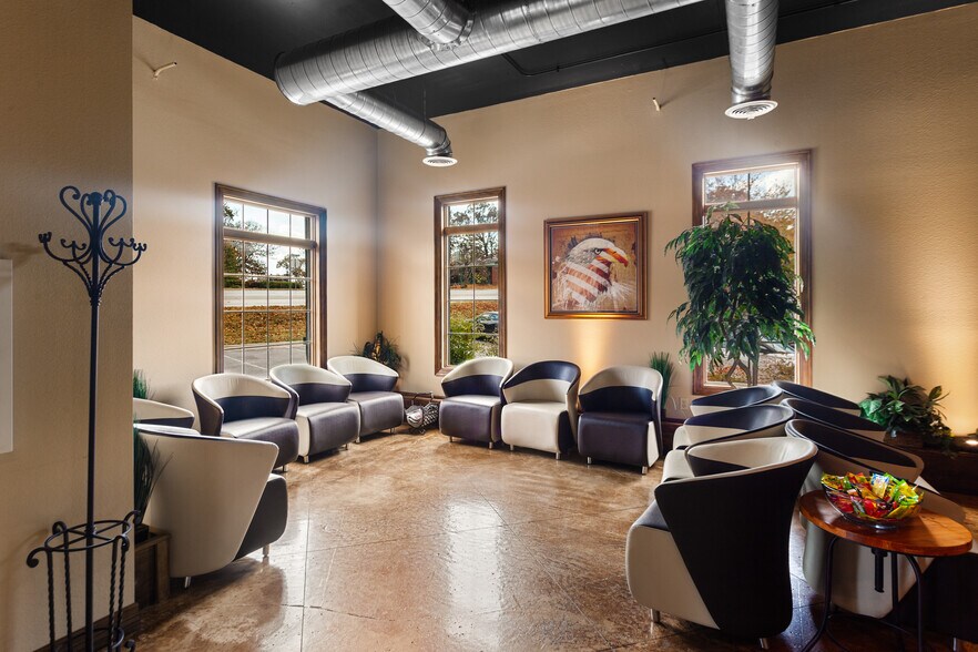 More Photos Of 714 st highway 248, Branson Medical For Sale
