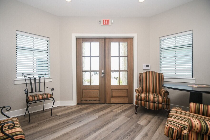 More Photos Of 23219 Red River Dr, Katy Medical For Sale