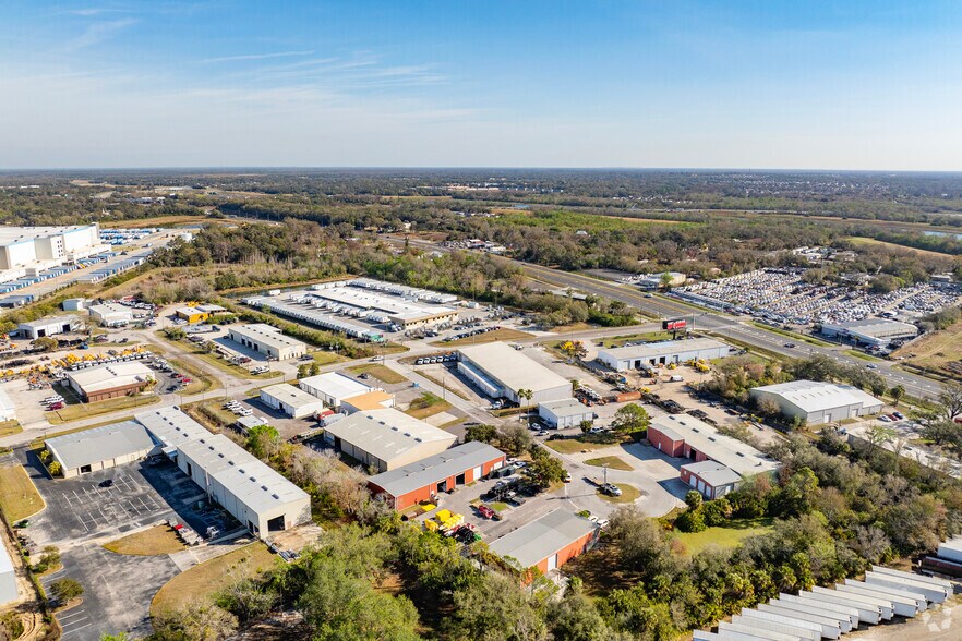 More Photos Of 7818 Depot Ln, Tampa Warehouse For Sale