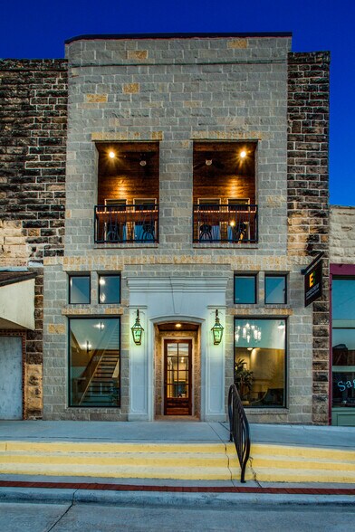 More Photos Of 1024 Halsell St, Bridgeport Storefront Retail Office For Sale