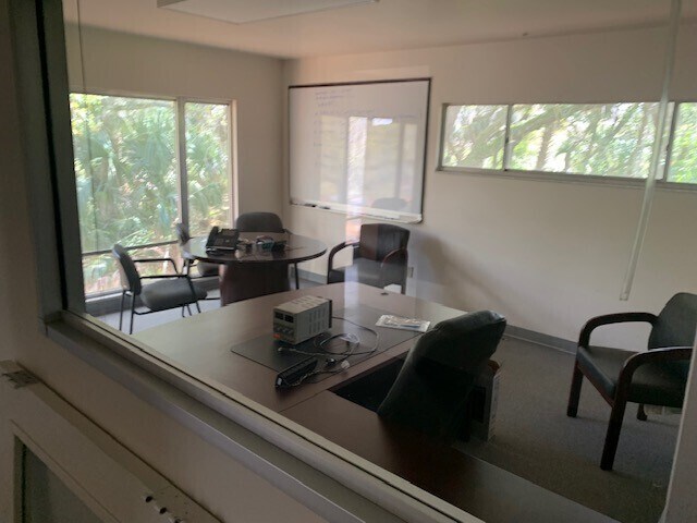 More Photos Of 1955 W State Road 426, Oviedo Office For Lease